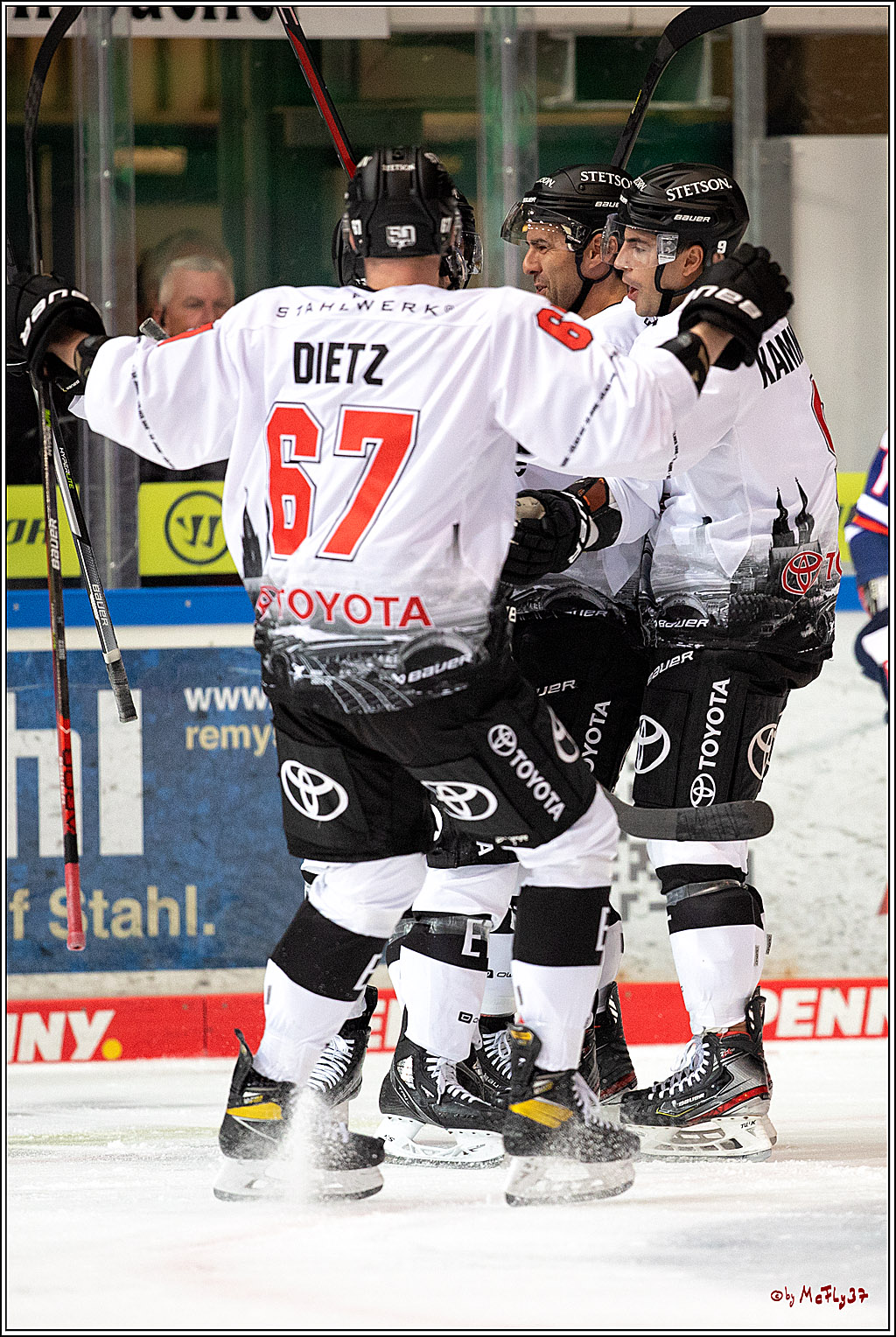 PENNY DEL;  Iserlohn Roosters - Kölner Haie; Iserlohn, 06.10.2022